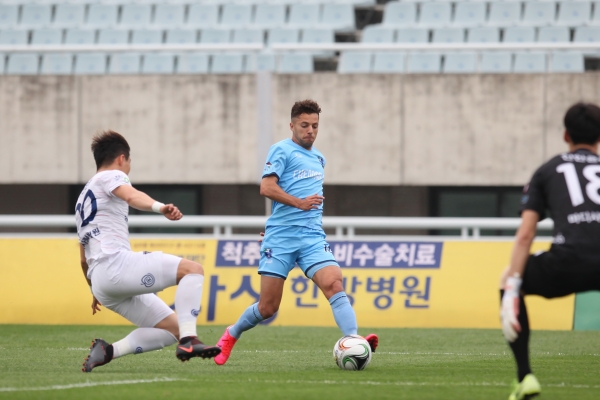 천안시축구단 경기 모습