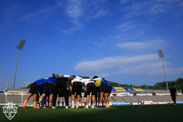 충남아산, 창단 첫승 위해 전남 원정​