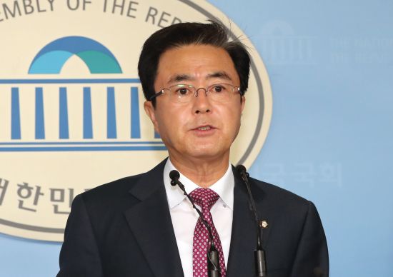 김태흠 국회의원