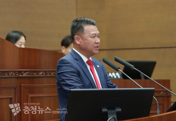 5분 발언하는 권오중 천안시의회 의원 / 충청뉴스 최형순 기자