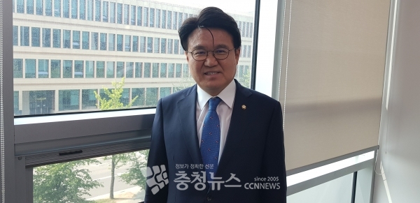 더불어민주당 황운하 의원