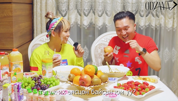 몽골 인플루언서 Odzaya 연계 신선과일 홍보 * 몽골 인플루언서 Odzaya(좌측)와 Zaya(우측)