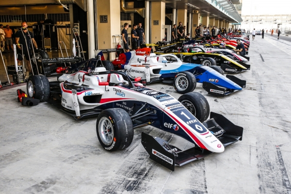 작년 시즌 ‘포뮬러 르노 유로컵’ 경기