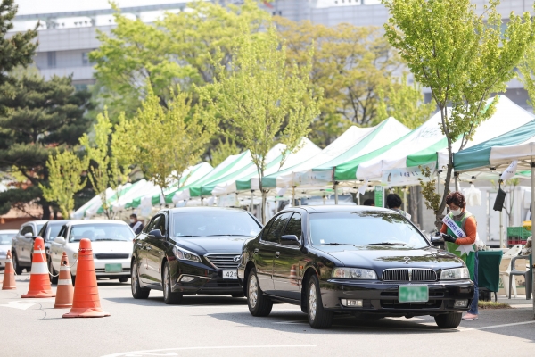 과천 바로마켓 드라이브 스루 판매사진