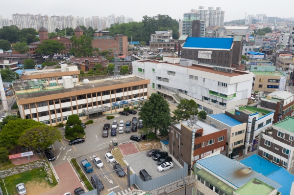 군청사 2020.5월 전경(현재)