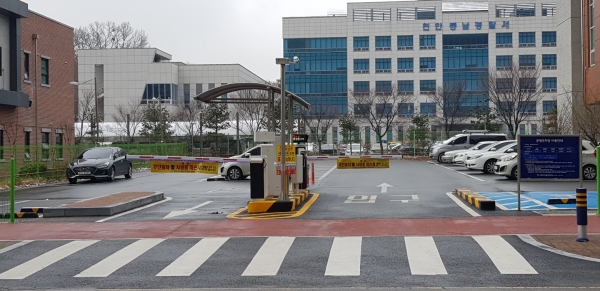 청당 공영주차장 모습