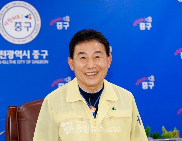 박용갑 대전 중구청장, 충청뉴스 인터뷰 모습. /조민영 기자