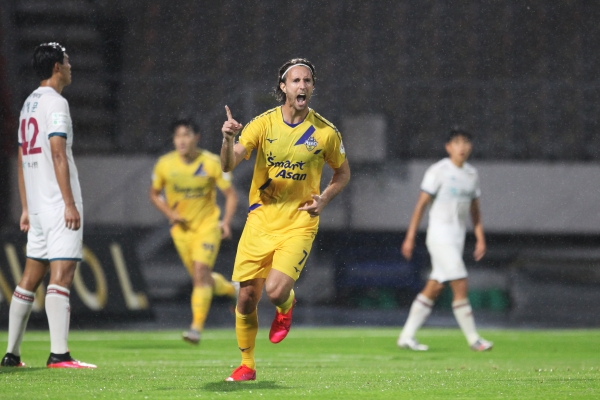 충남아산프로축구단 모습