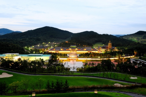 백제문화단지 야경