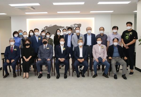 7일 제2도서관에서 협업학습공간 “Dream Talk Lounge” 개소식 행사