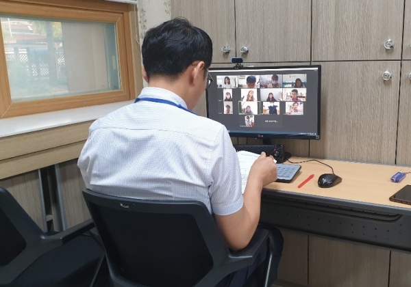 대전서부교육지원청, 유성청소년상담복지센터와 위기학생 지원 위한 화상협의회 실시