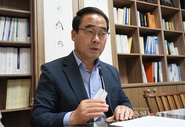 대전시의회 조성칠 부의장 충청뉴스 인터뷰 모습.