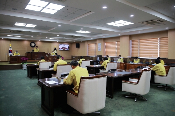 서천군의회 정례간담회 모습