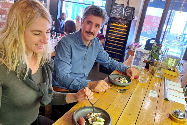 K-FOOD WEEK 레스토랑 행사사진(오미자시럽을 활용한 디저트 메뉴)