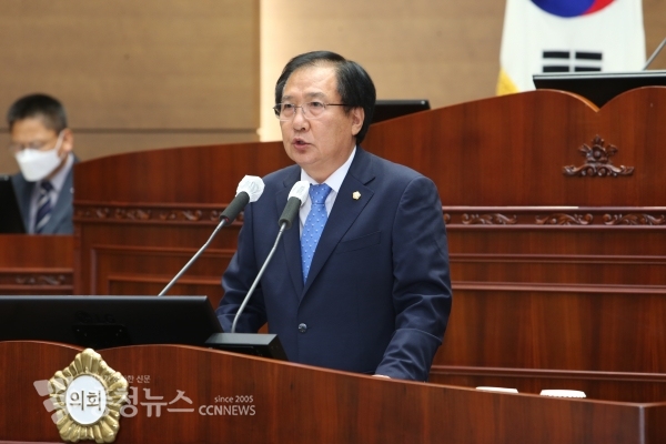 5분 발언하는 김각현 세종시의회 의원