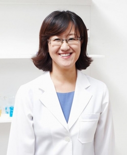 김현정 이사장(세종충남대병원 피부과 교수)