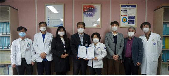 지난 19일, 혈관염증 유효성평가 방법개발 및 분석 서비스 부문에서 ISO9001(품질경영시스템)과 ISO14001(환경경영시스템) 인증을 받았다.