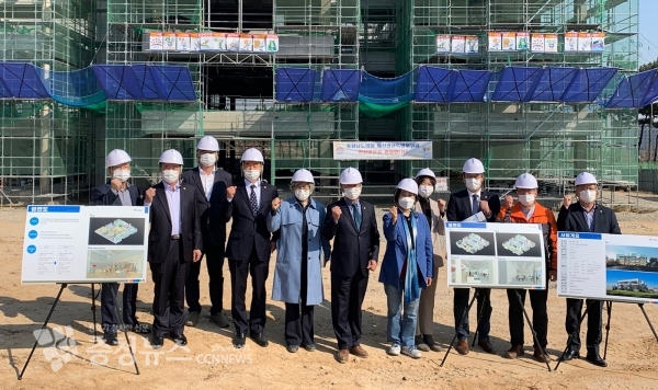 충남도의회 예결특위가 충남공감마루 현장에 방문했다.