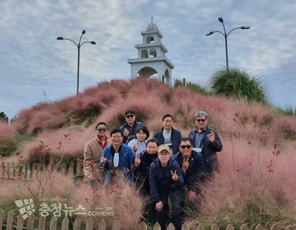 제주도 허브농원 문화탐방에 나선 세종시기자협의회 회원