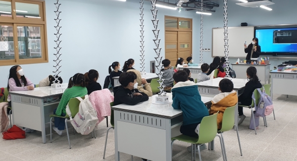 마을-학교 결합형 방과후 프로그램.