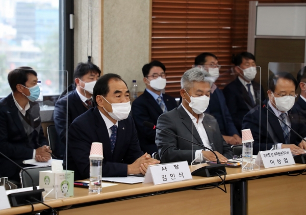 김인식 사장은 긴밀한 협력과 소통으로 농어민과 함께 성장하며 지속가능한 발전을 이루도록 노력하겠다고 말했다