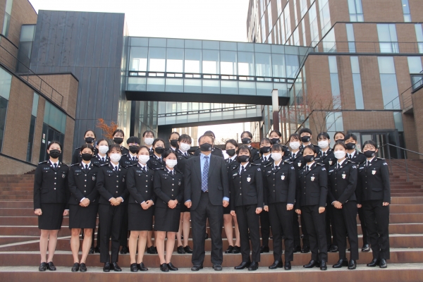 군사학과 여학생 23명 ‘2020년도 ROTC 선발시험’에서 전국최다 합격 (지도교수 천상필 )