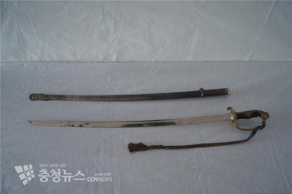 시게미쓰 마모루 의전용 칼