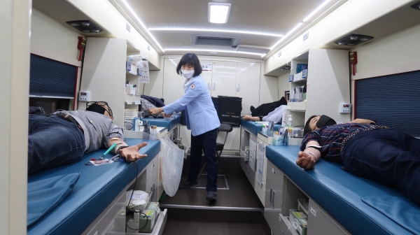 4일 생명나눔 헌혈운동에 동참했다.