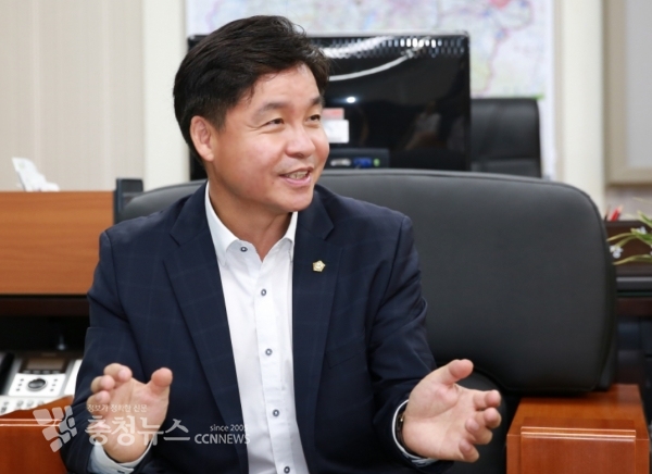 황재만 아산시의회 의장 / 충청뉴스 최형순 기자