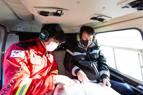 김돈곤 청양군수 소나무재선충병 항공예찰 모습