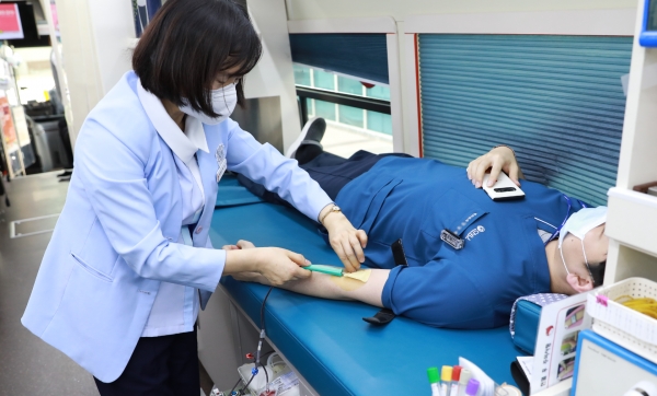 단체헌혈 참여 생명 나눔 캠페인 실천