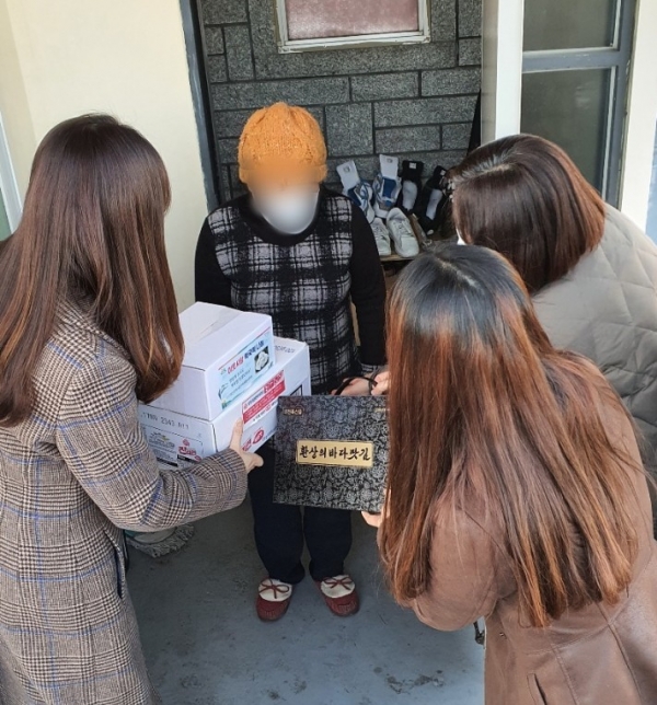 유천1동 행정복지센터 찾아가는 보건복지팀과 사례관리사 활동장면