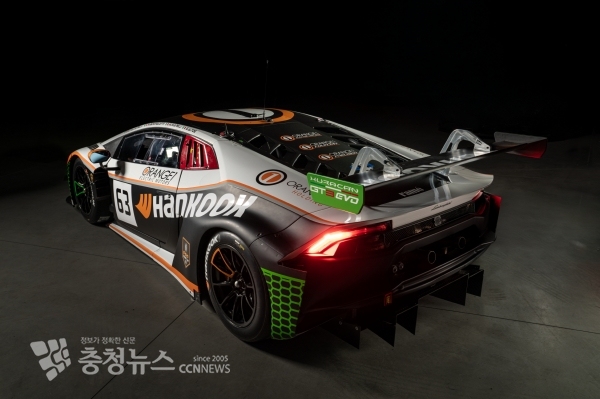 FFF 레이싱팀 경주 차량 람보르기니 우라칸 GT3 에보 3