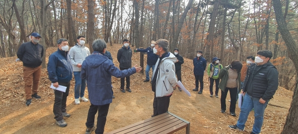 새롬동 둘레숲길 시민추진위 현장방문