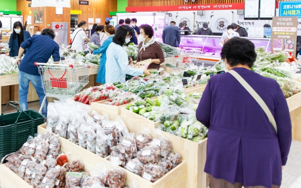 지역 하나로마트에 신선 농산물 공급
