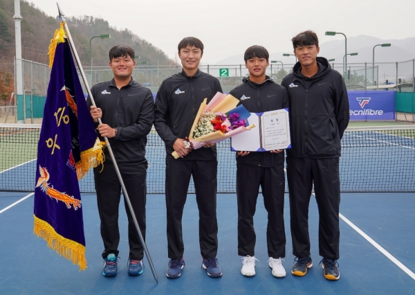 세종시청테니스팀. 왼쪽부터 조현우, 손지훈, 김근준, 남지성 선수.