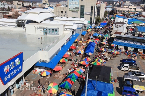 홍성전통시장 전경