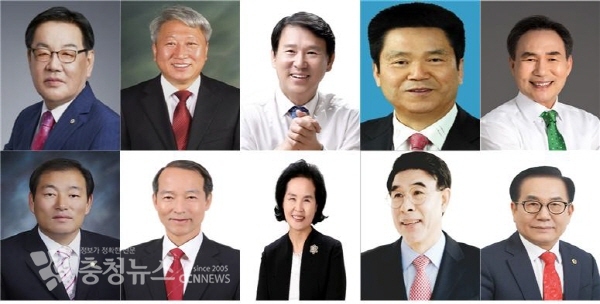 (왼쪽위부터 시계방향) 최홍묵 계룡시장, 김대영 충남도의원, 전준호 전 계룡부시장, 안교도 전 기획실장, 이기원 전 계룡시장, 김원태 전 도의원, 이응우 전 후보, 허남영 계룡시의원, 윤차원 계룡시의원, 이재운 전 계룡시의회 의장