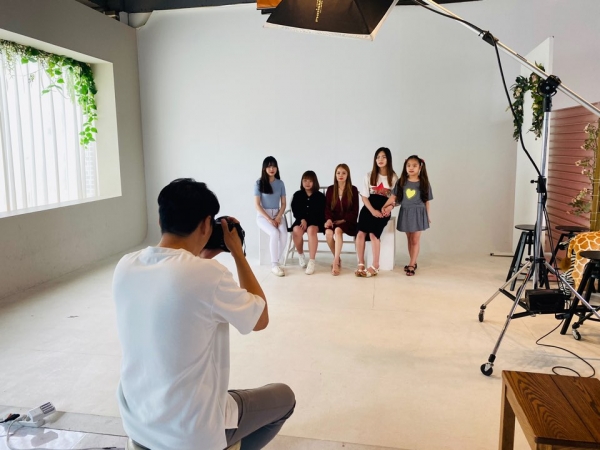 5월 가정의 달을 맞아 드림스타트 14쌍의 가정에 가족사진 무료촬영 지원