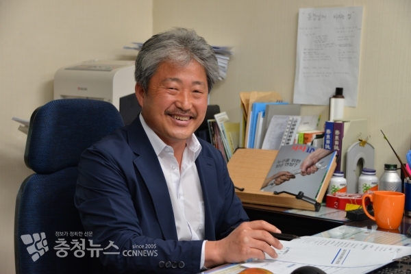 양진복 도담동장