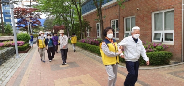 금암동 코로나19백신접종지원 자원봉사활동