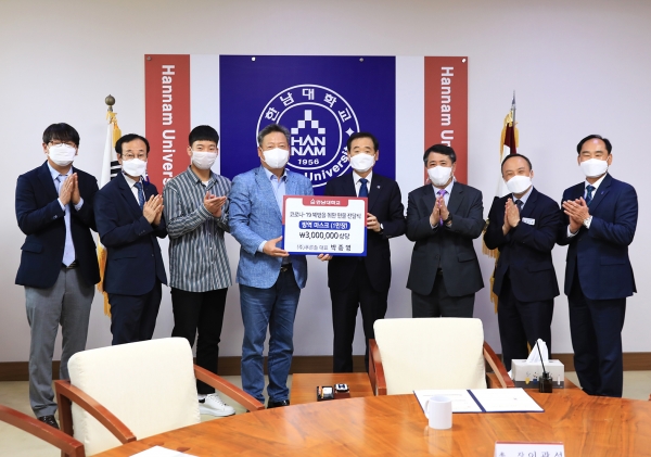 (주)푸른솔 박종영대표 방역마스크 1만장 기부