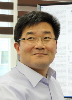 KAIST 화학과 백무현 교수