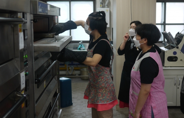 대전고교학점제 식품 조리분야 실습 모습.