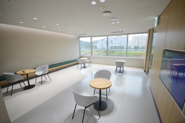 병동 휴게실 전경