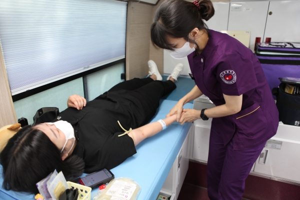 학내구성원 헌혈 릴레이 모습