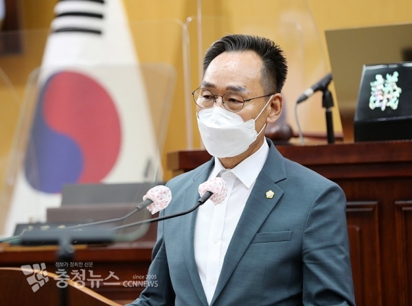 이수의 의원이 10일 5분 발언을 통해 "벌 마늘 피해 농가에 신속히 보상을 해야 한다"고 강조했다.