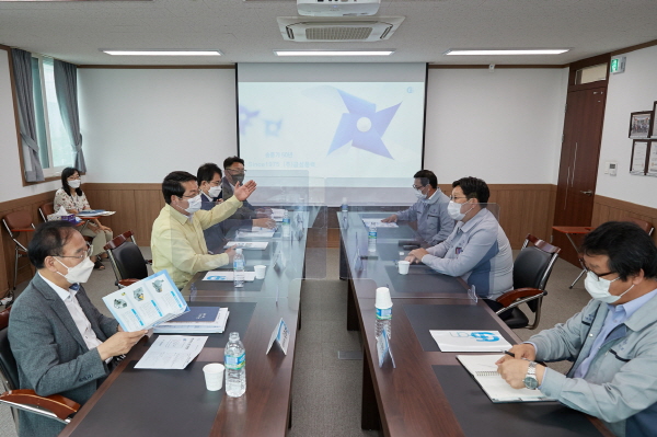 오세현 시장 ㈜금성풍력 방문 사진