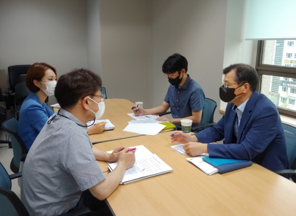 대전시청 및 5개 구청 관계자들이 참여하는 학교 밖 통학로 개선을 위한 관계기관 협의회 개최