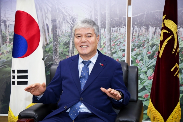 문정우 금산군수